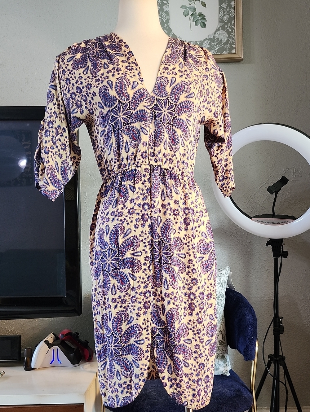 $385 Tucker Silk Dress Cream,Blue & Red Floral Paisley Print Sz.M Runs Small (6)